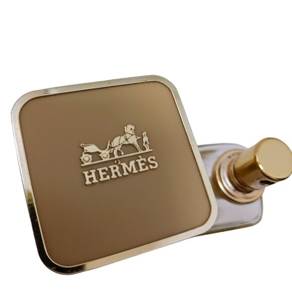 Collectible Vintage Hermes Vanity Container + Caleche EDT 2 oz, Spray Bottle - Picture 6 of 13